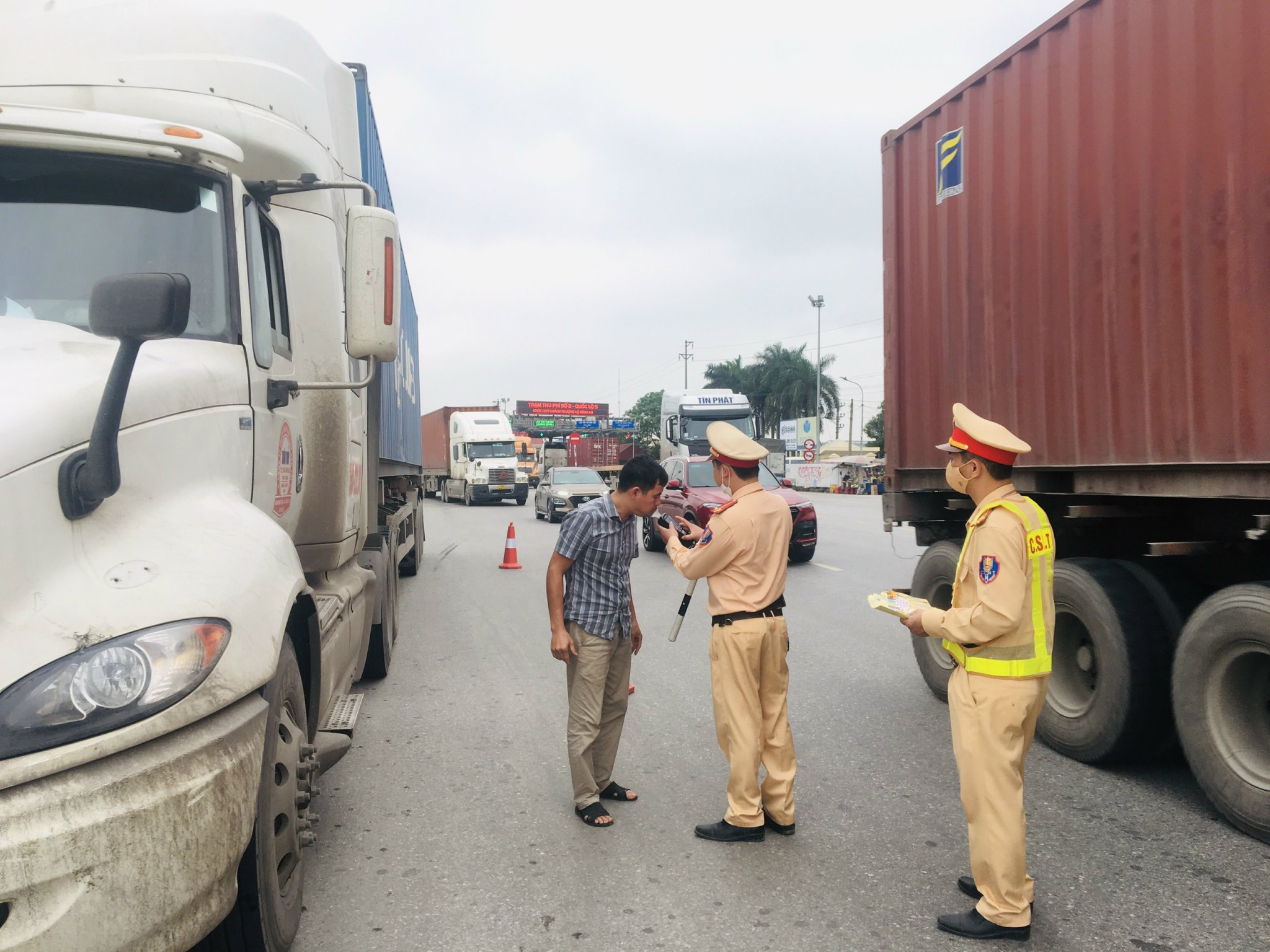 Tình hình trật tự an toàn giao thông toàn quốc ngày 02/5/2023